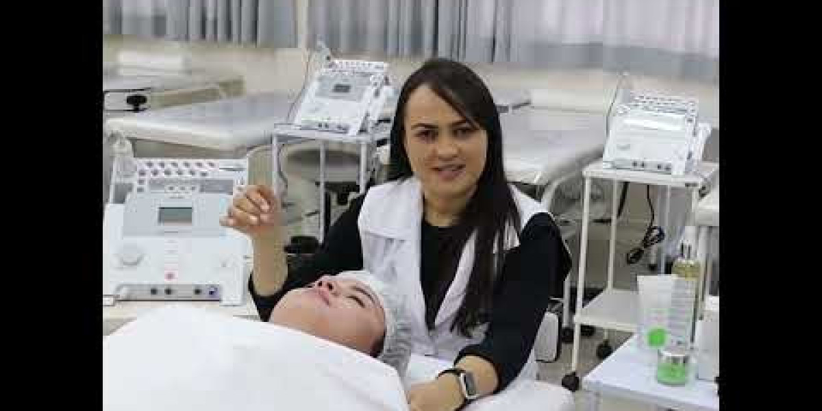 Phenol Peel: Benefits, Risks, and Results, According to Experts