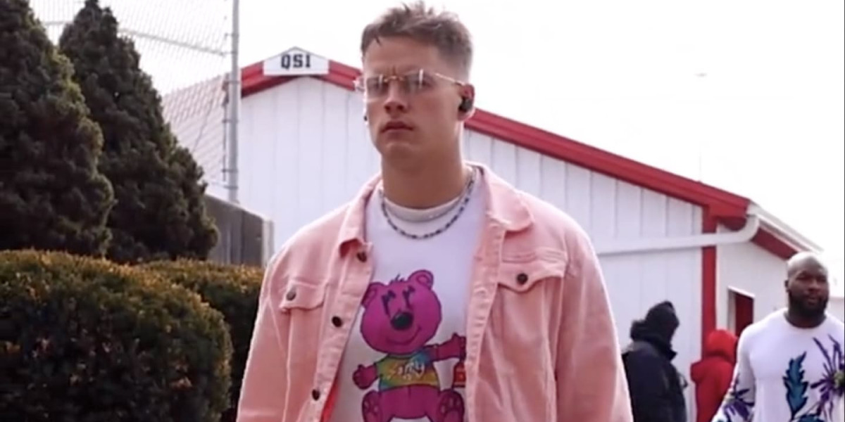 Why Should You Buy a Joe Burrow Shirt From Leather Jacket Black?