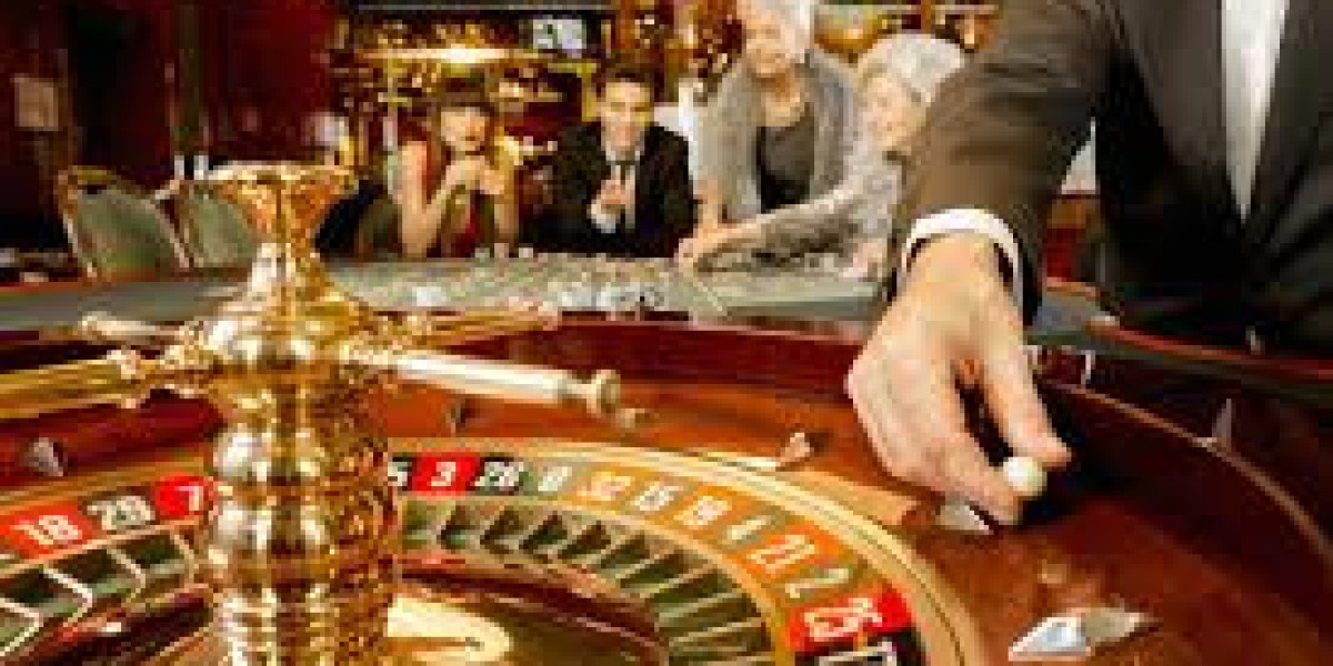 From Fruits to Blockbusters: The Changing Face of Slots