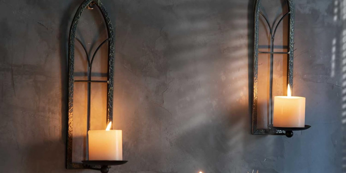 Glass Candle Holder: The Epitome of Elegance and Versatility in Décor