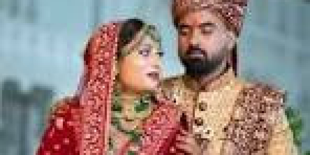 Wedding Photographer & Videographer