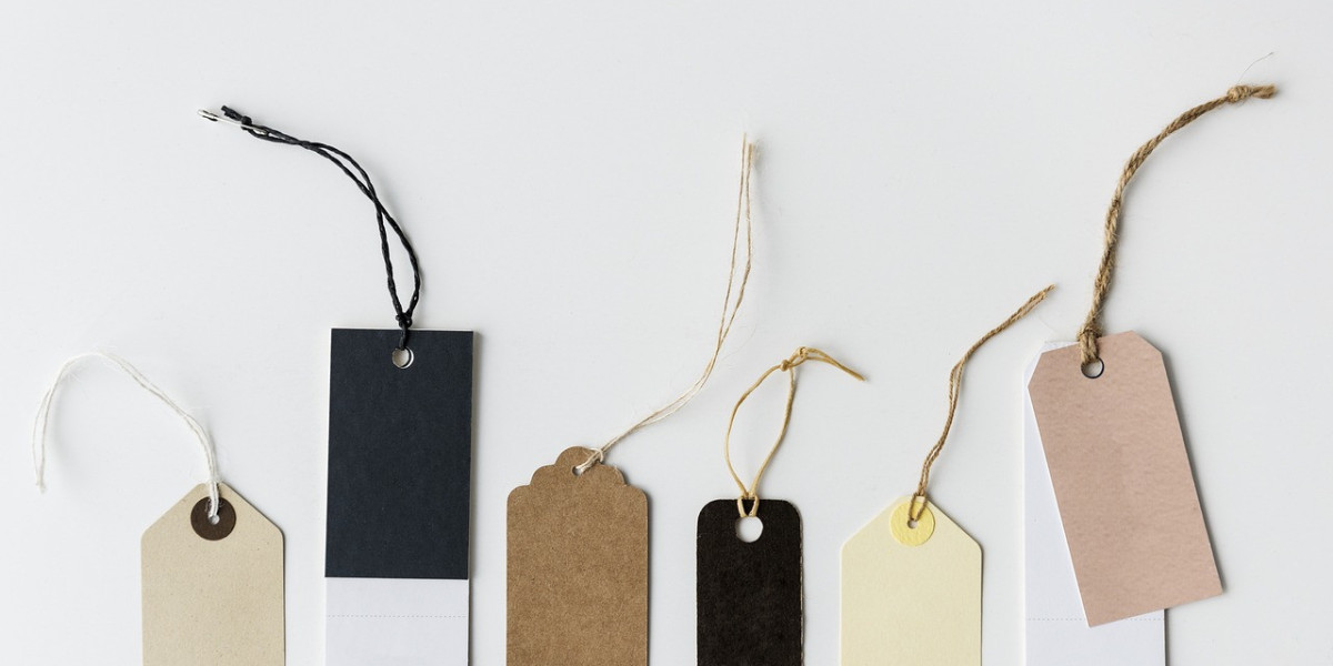 Stylish Custom Retail Hang Tags for Fashion Brands