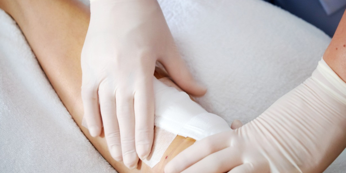 When to Seek Wound Dressing at Home in Dubai?